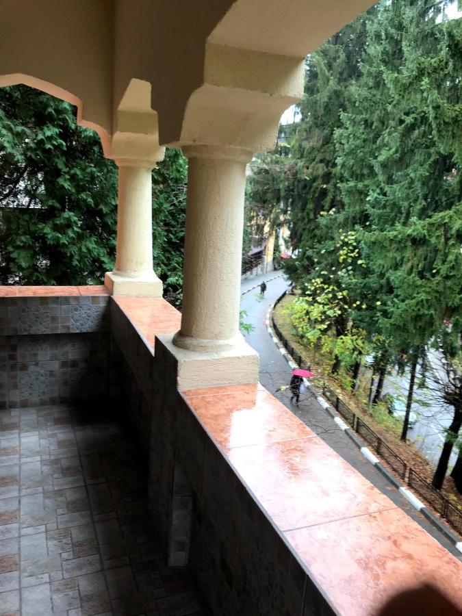 فندق Casa Rosa Băile Olăneşti المظهر الخارجي الصورة